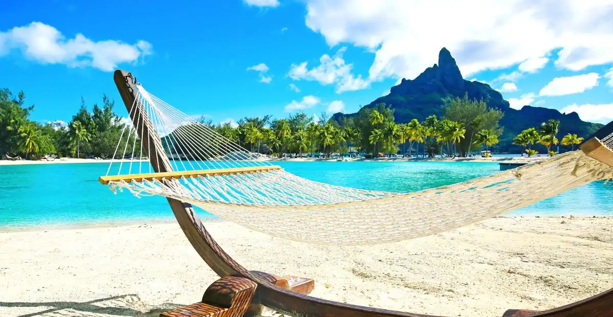 Polinesia Francese tra Moorea, Bora Bora e Tahiti con lagune turchesi e paesaggi tropicali